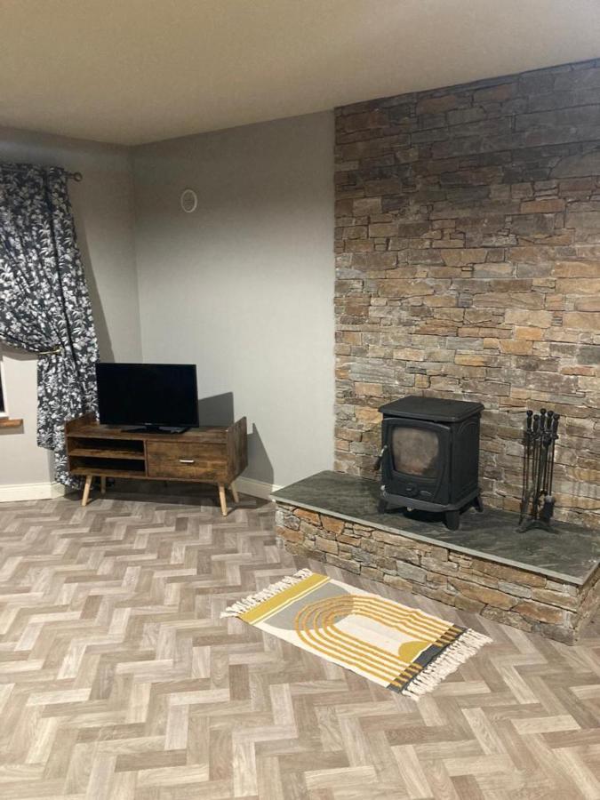 The Corner Apartment Карлоу Экстерьер фото